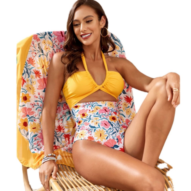 Plus Floral Print V-Neck Top With Drawstring And Boyshorts Black Swimwear Set